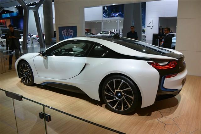 bmw i8.jpg